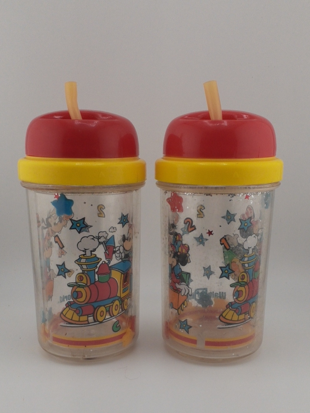 Vintage Disney World Set Of 2 Souvenir Glitter Cups Complete But Dry